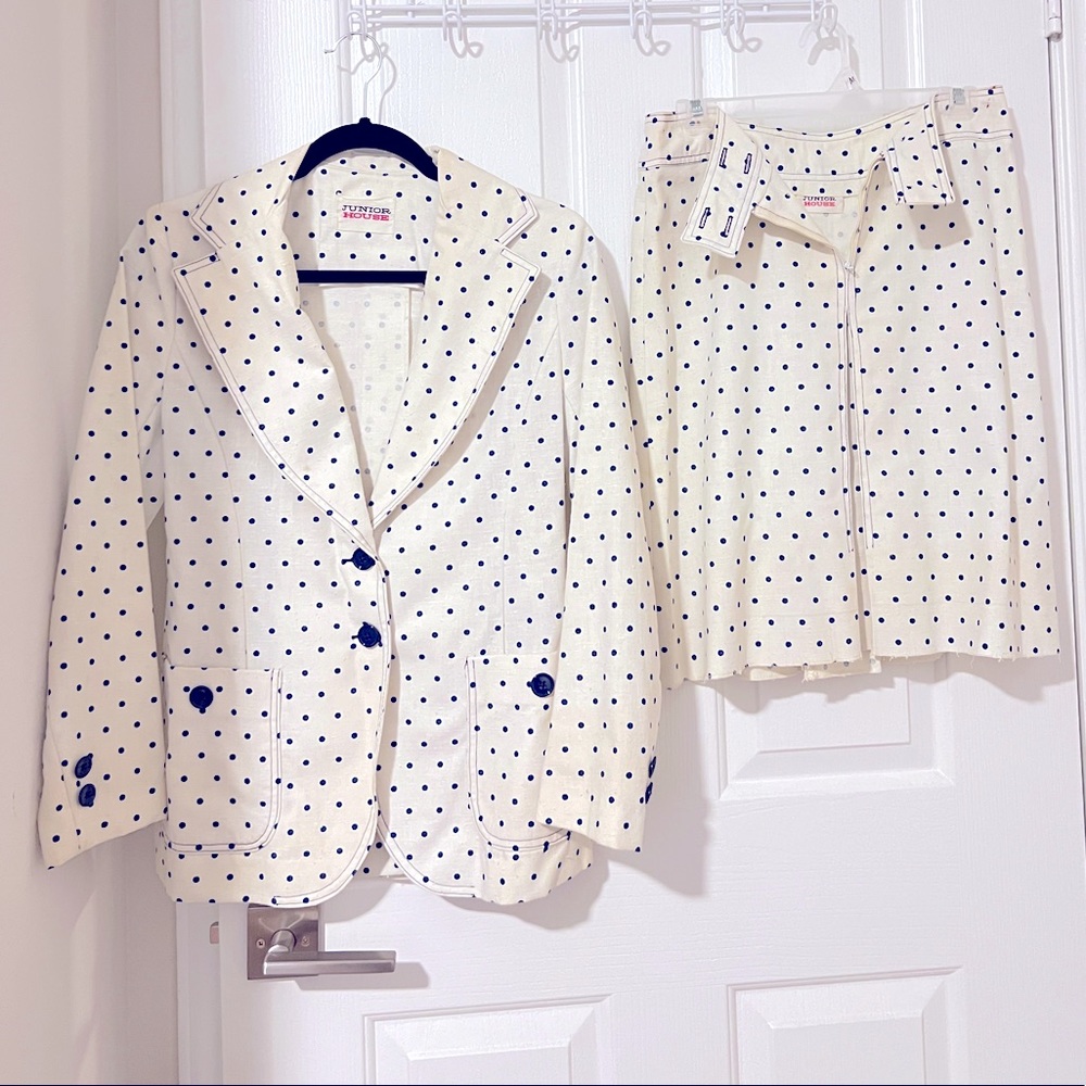 Vintage 1960’s Junior House polka dots jacket with skirt 2pc.